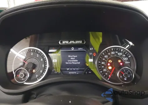 2024 Ram 1500 Laramie 4X4 6'4 Box z USA, uszkodzony, nr VIN 1C6SRFRT2RN120078